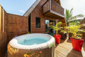 Charmant chalet avec jacuzzi, Saint-Philippe